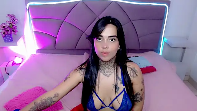 Carolaine01