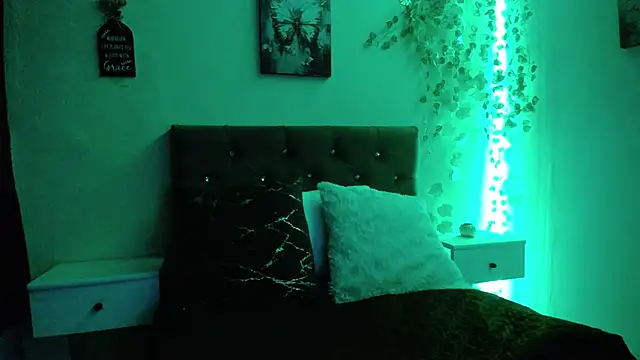 Mia_Santoro