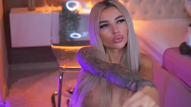 Juicy_Jessye