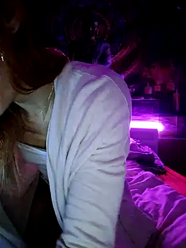 SlimBellaa webcam