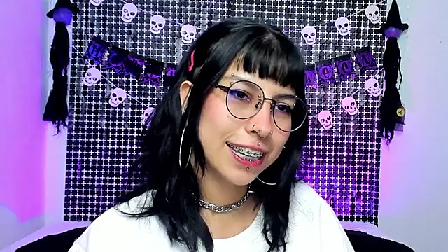 Rose_72 webcam