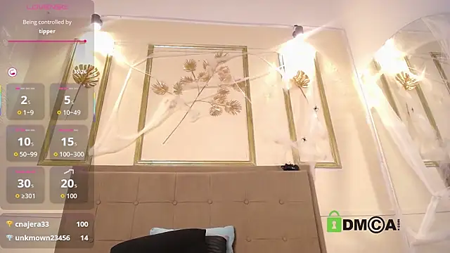 Lunaamorena_ webcam