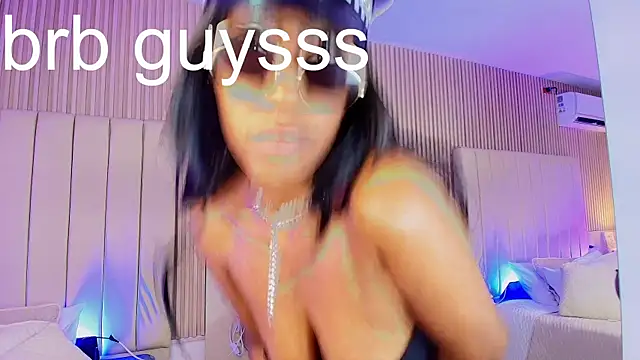 alessia_moon1 webcam
