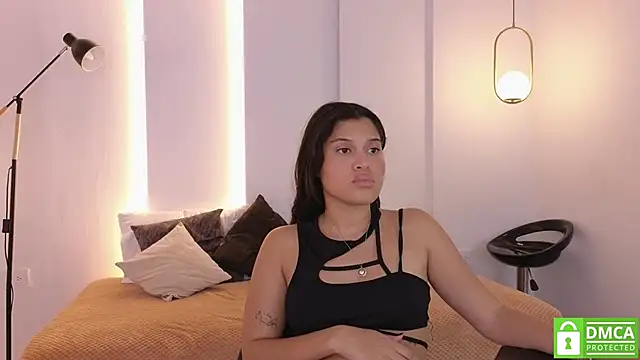 nami_hot04 webcam