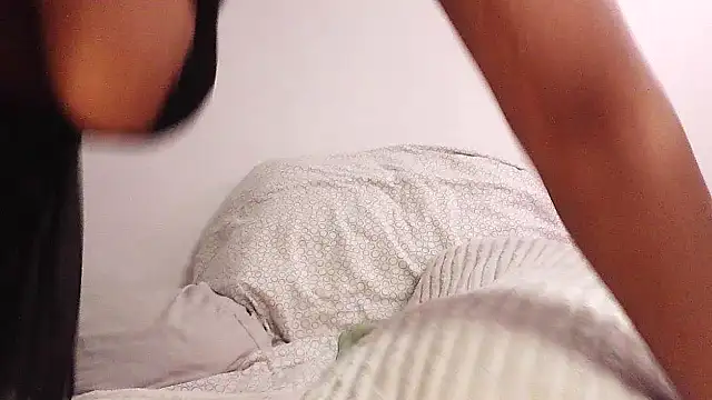 SparklingSoleil webcam