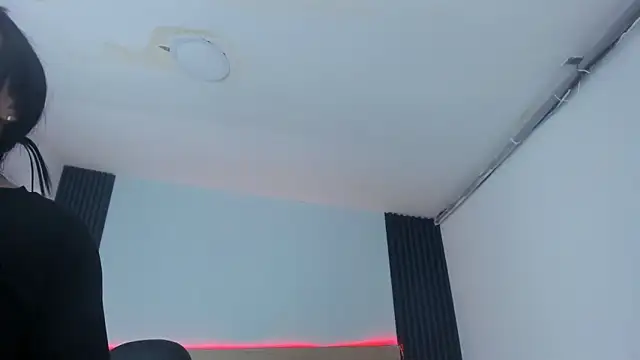 Chiqui_milk_ webcam