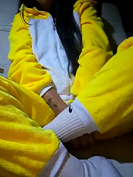 LunaHot_777 webcam