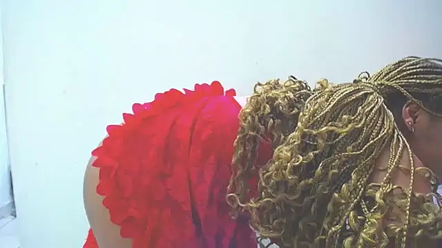 NawtyLilBooty webcam