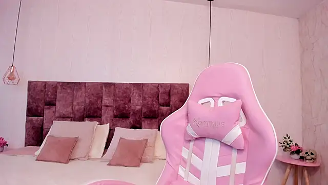 BellaClarck webcam