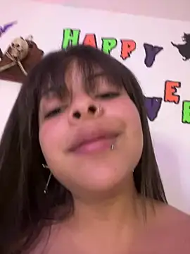 MiaCollinssx webcam