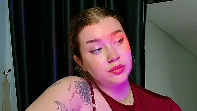 Rebecca_Lace webcam