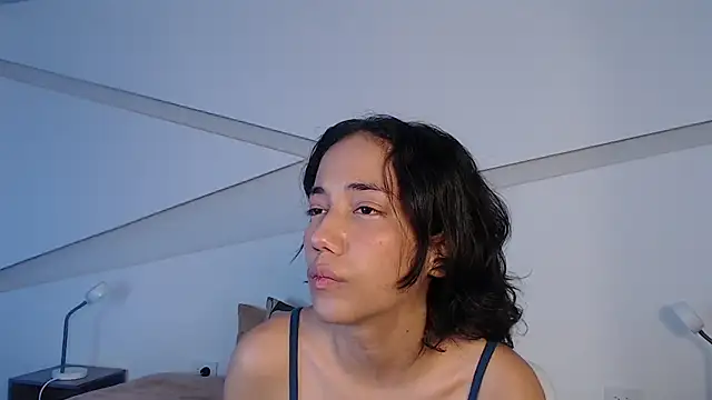 hot_little_bunny webcam