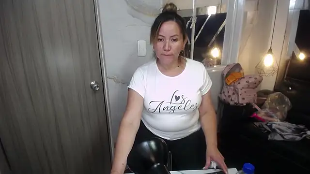 maissa-luvv webcam