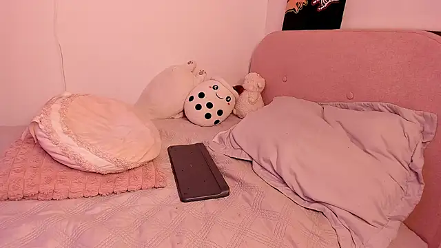 alexa_6908 webcam