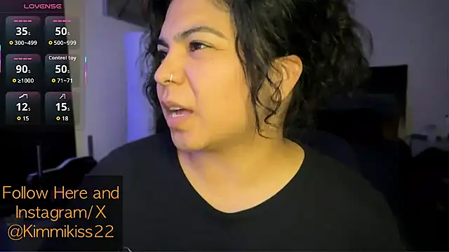 kimmiakiss22 webcam