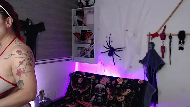 Lexxi_and_RedWidow webcam