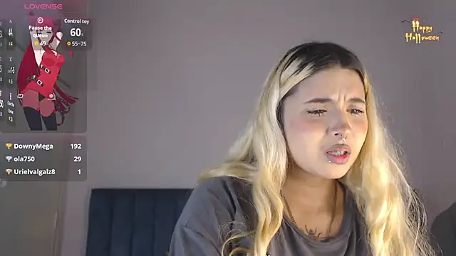 april_bunnyy webcam