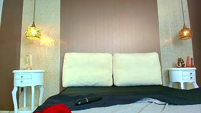 Tiifany_Baker webcam