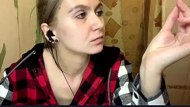 ArianeBhayani webcam
