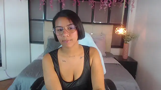 natybloom webcam