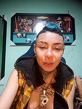 Exoticfive7 webcam