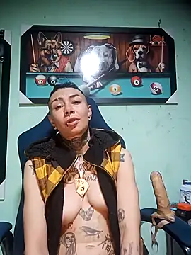 Exoticfive7 webcam