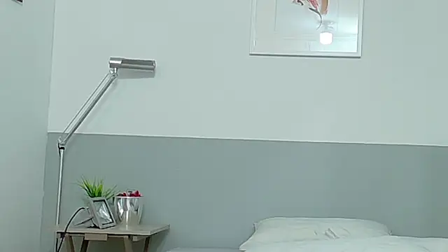cutepetitee webcam
