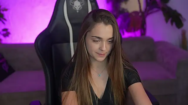 Lana_Pulse webcam