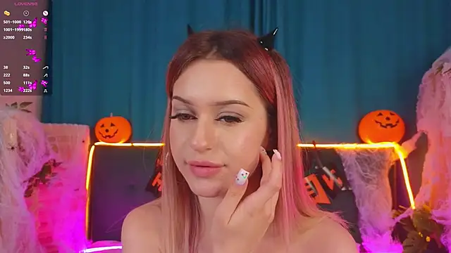 AlinaWalters webcam