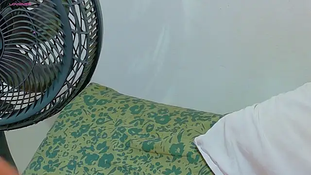 Gaby_Vegaa webcam