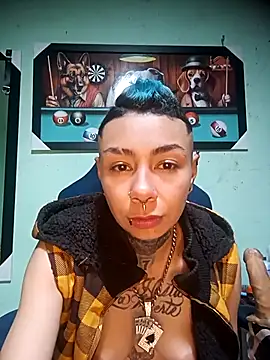 Exoticfive7 webcam