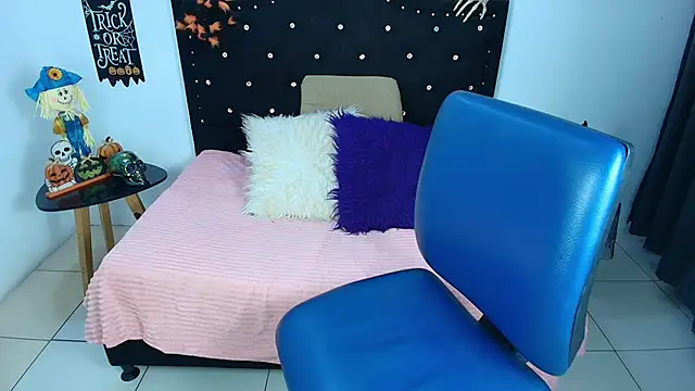 SammySmall_F_w webcam