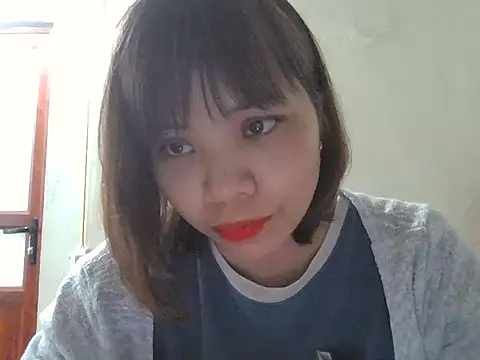 Angela-Eira webcam
