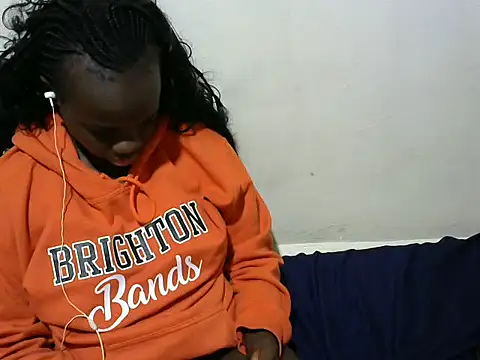 Thicky_kyla webcam