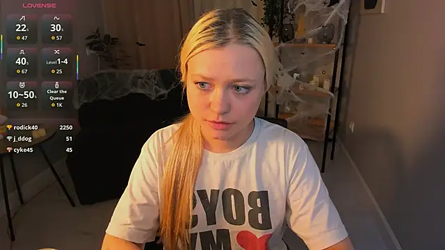 Millie_Vanillies webcam