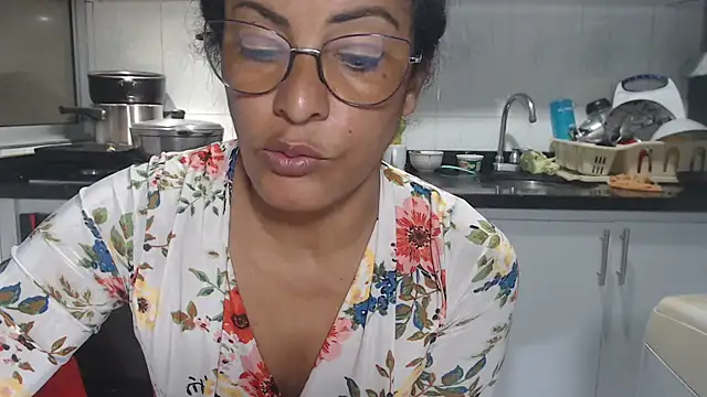 kateleyagrey webcam