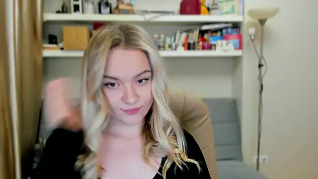 Kara_Smith_ webcam