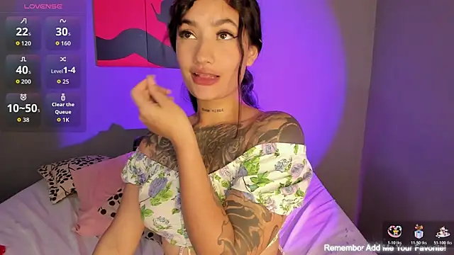 AdeleAnderson webcam