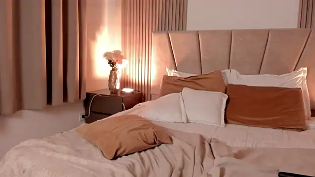 Zaray_Whitmore webcam