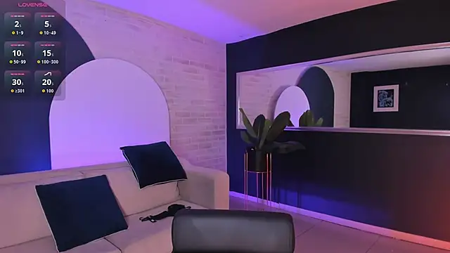 RossieRhoades webcam