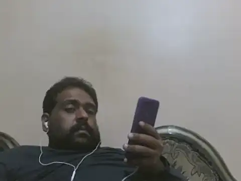 elpoop7305 webcam