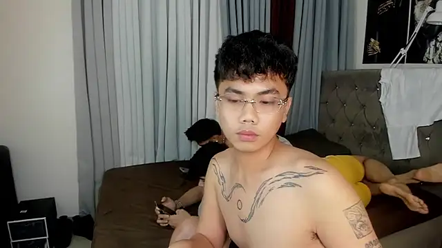 mightyhotcock webcam