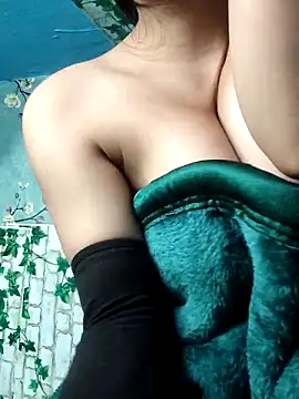 riyaa90000 (F teen) - Boobs show
