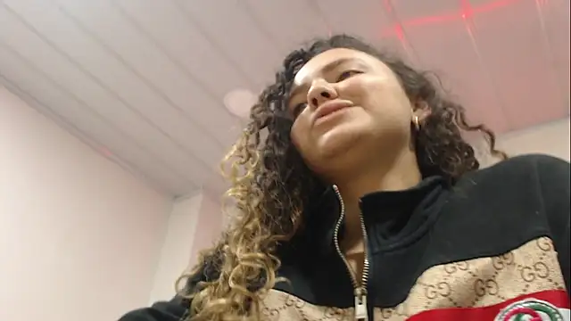 Giia_Monroe webcam