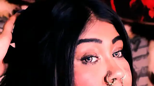 indian_dreamgirl webcam