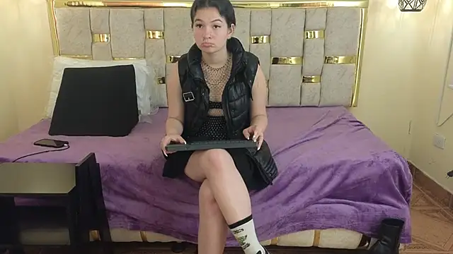 lilimini032 webcam