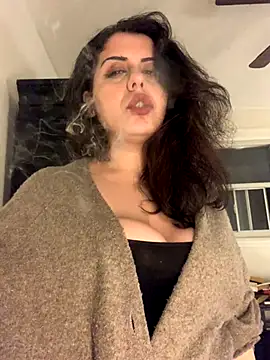 holyeroticss webcam