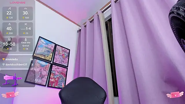 Carolina_Burninng webcam