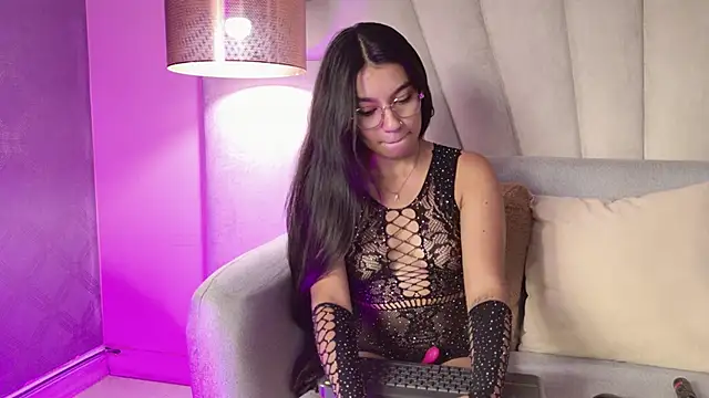 AlyssaRay webcam