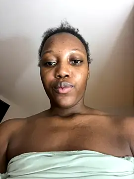 Manlykellya_ webcam